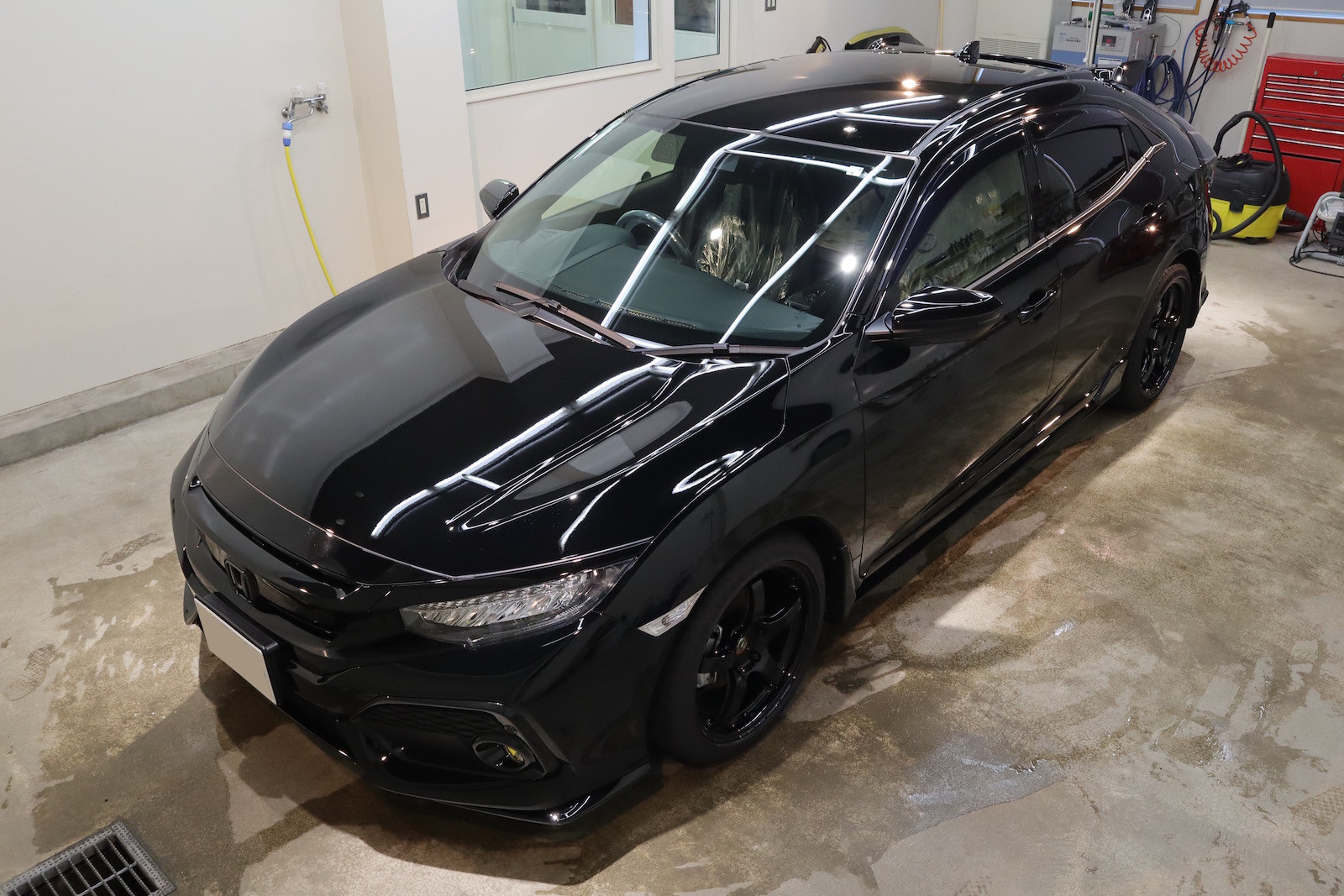 秋田・本店】ホンダ シビック 艶出し研磨＋コーティング（グロス
